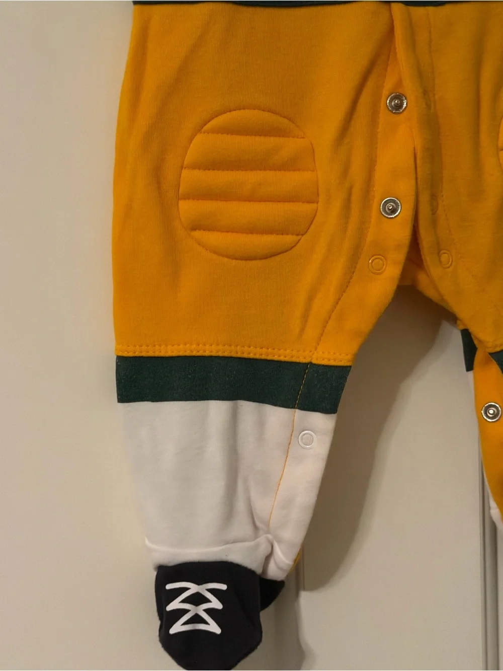 NFL Green Bay Packers Baby Footed One-Piece in Green, Gold, White